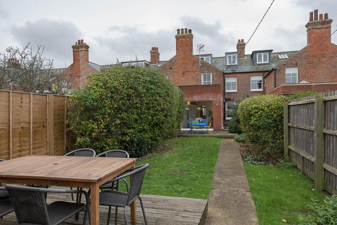 21 Park Lane, Holiday home